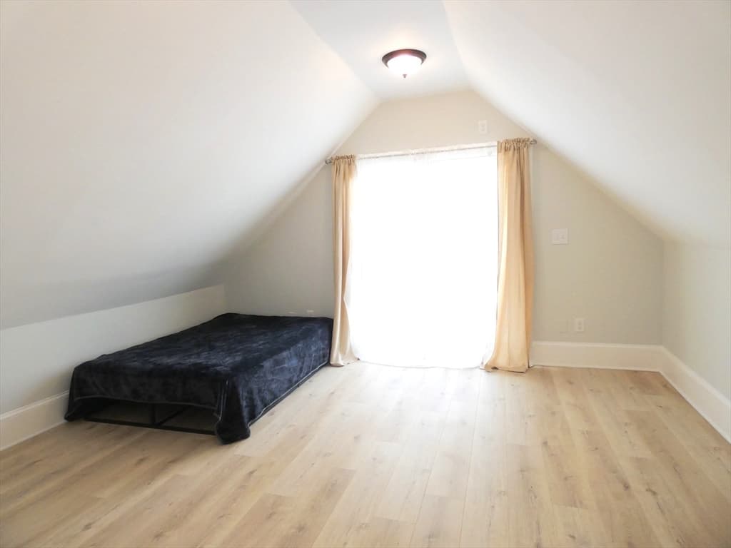 Condominium at 5 Kenwood St # 3, Somerville MA 02144, photo 13 of 33