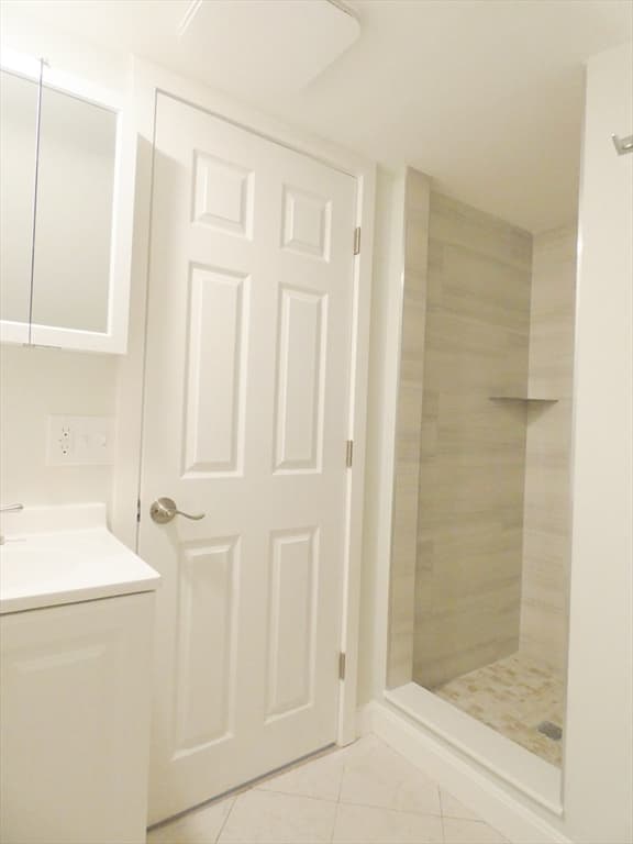 Condominium at 5 Kenwood St # 3, Somerville MA 02144, photo 26 of 33