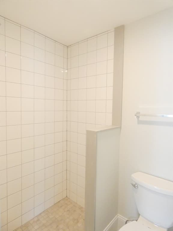 Condominium at 5 Kenwood St # 3, Somerville MA 02144, photo 9 of 33