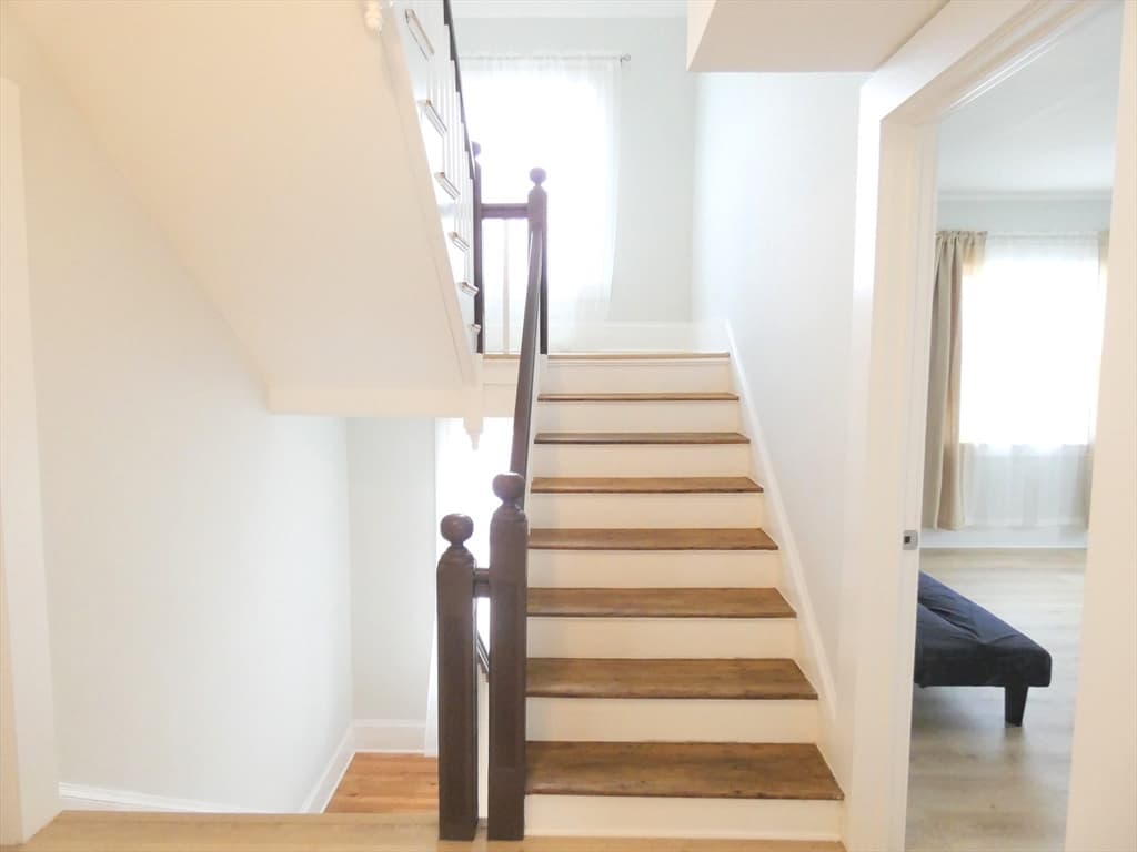 Condominium at 5 Kenwood St # 3, Somerville MA 02144, photo 25 of 33