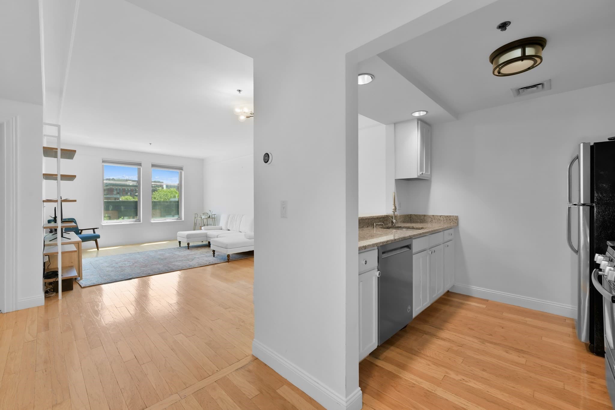 Condominium at 1597 Washington St # 406, Boston MA 02118, photo 9 of 14