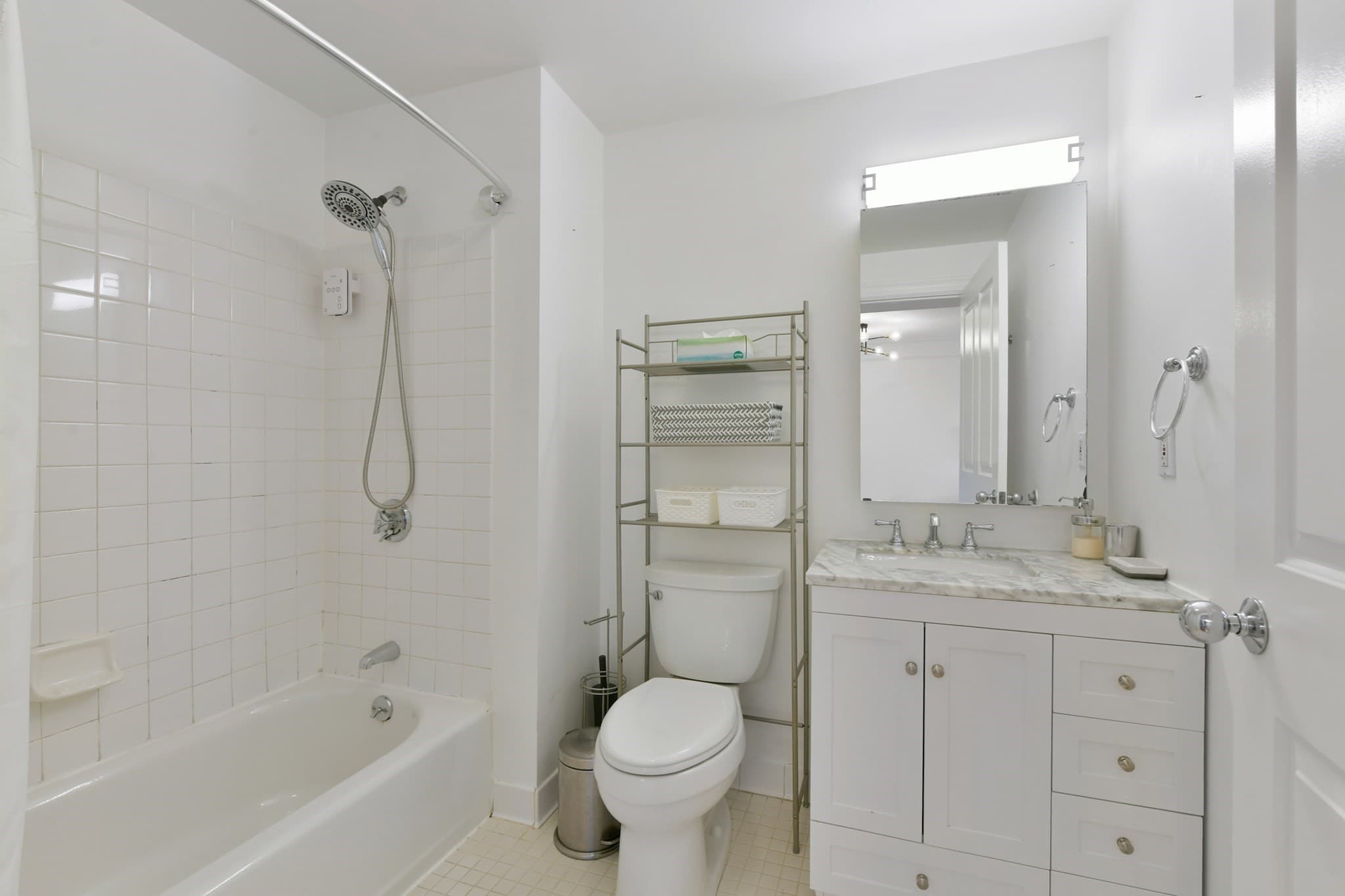 Condominium at 1597 Washington St # 406, Boston MA 02118, photo 10 of 14