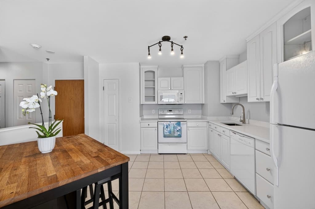 474 Revere Beach Boulevard # 804, Revere MA 02151 photo 7