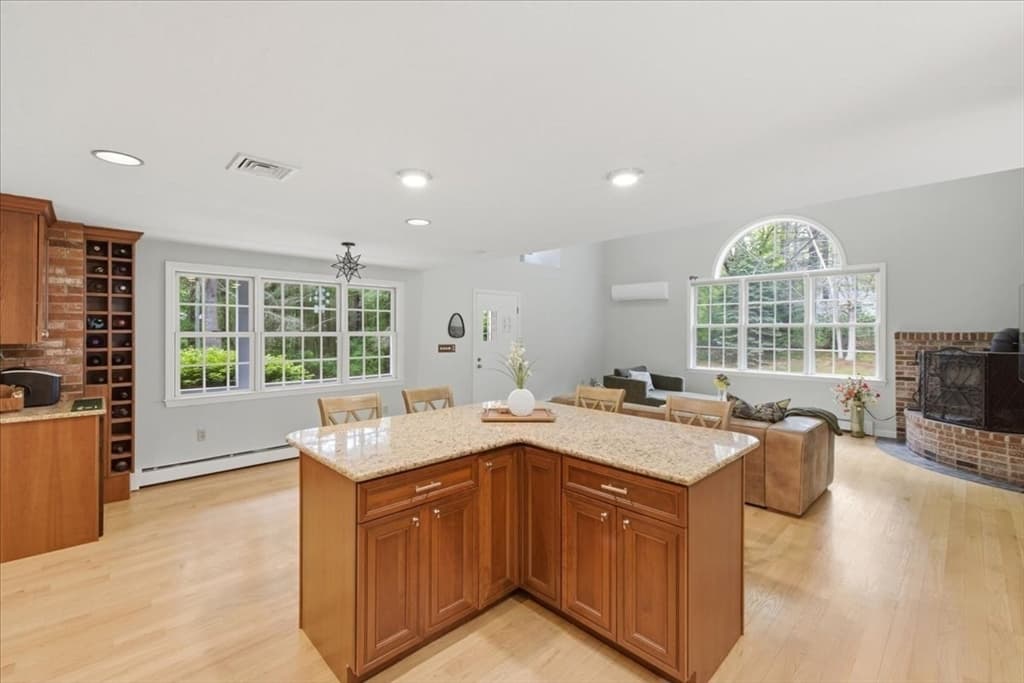 46 King St, Norfolk MA 02056 photo 10