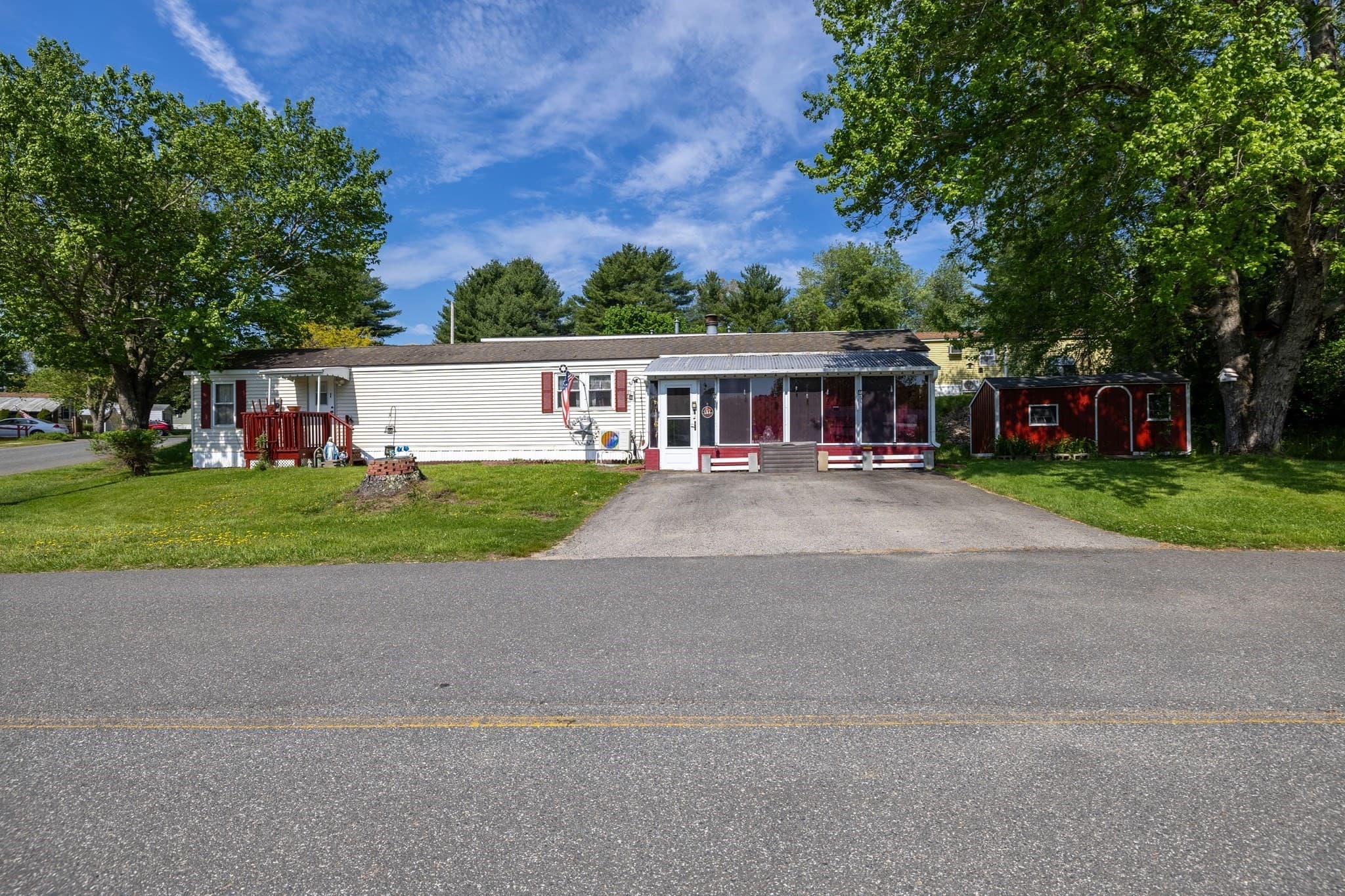 Mobile Home at 1 First Street, Sturbridge MA 01566, photo 16 of 27