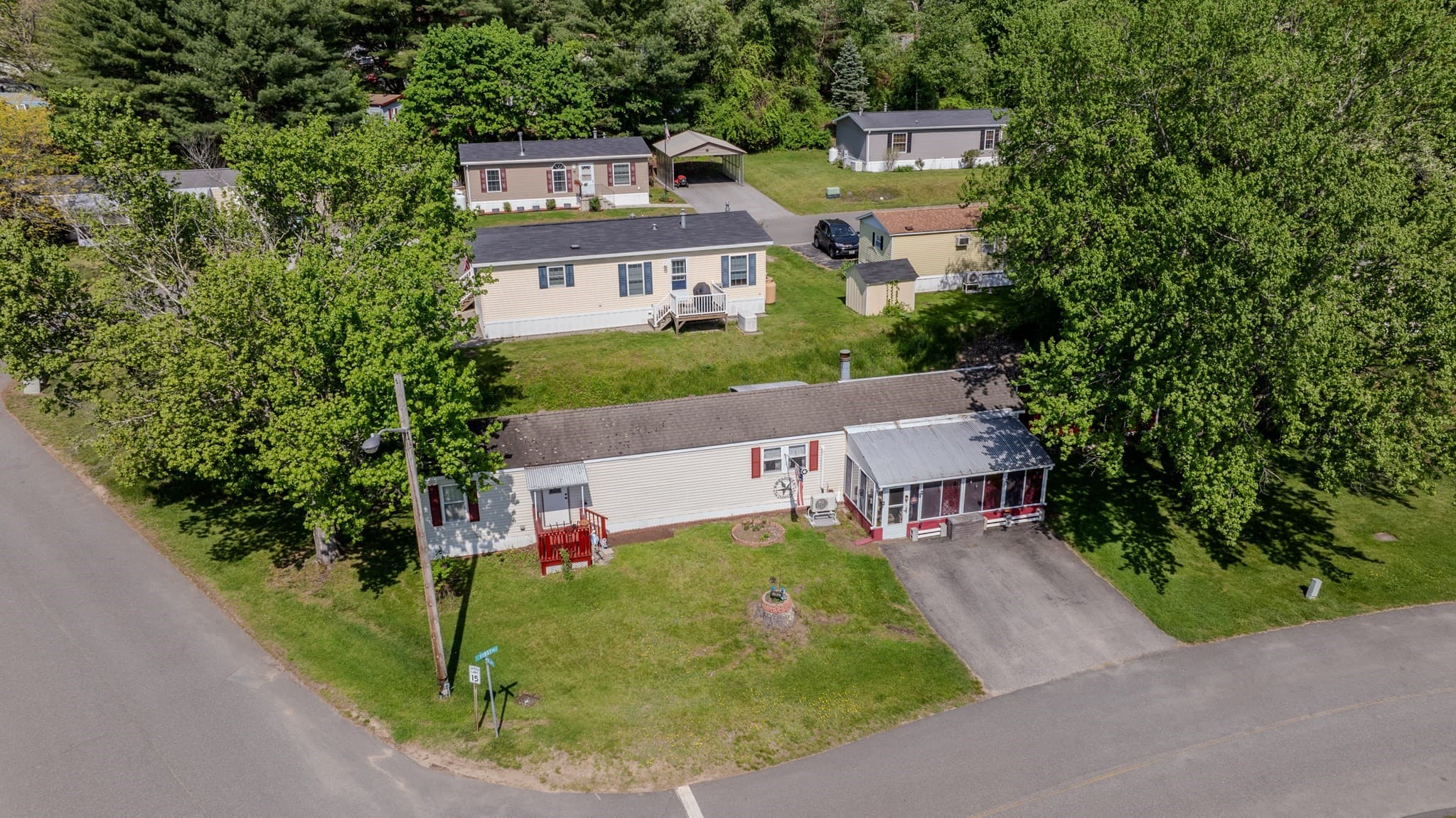 Mobile Home at 1 First Street, Sturbridge MA 01566, photo 22 of 27