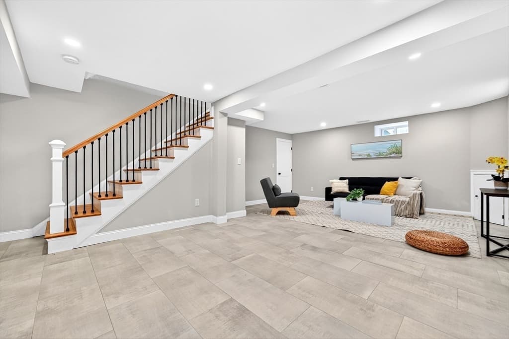 55 Banks St # 2, Winthrop MA 02152 photo 5