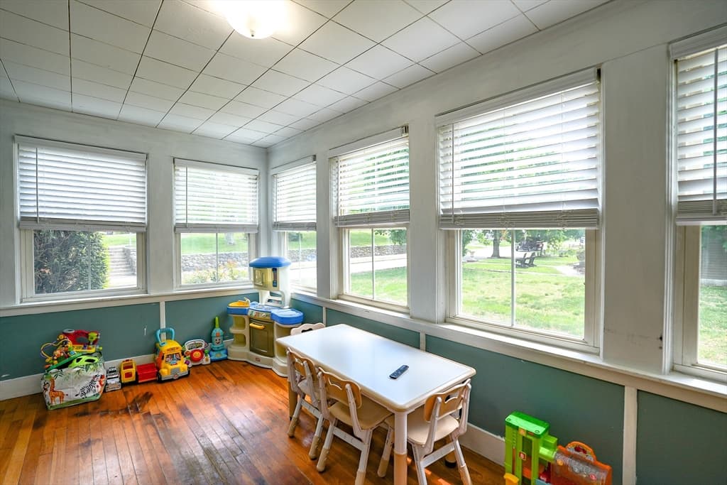 Single Family Residence at 170 Hopedale St, Hopedale MA 01747, Hopedale, photo 12 of 35