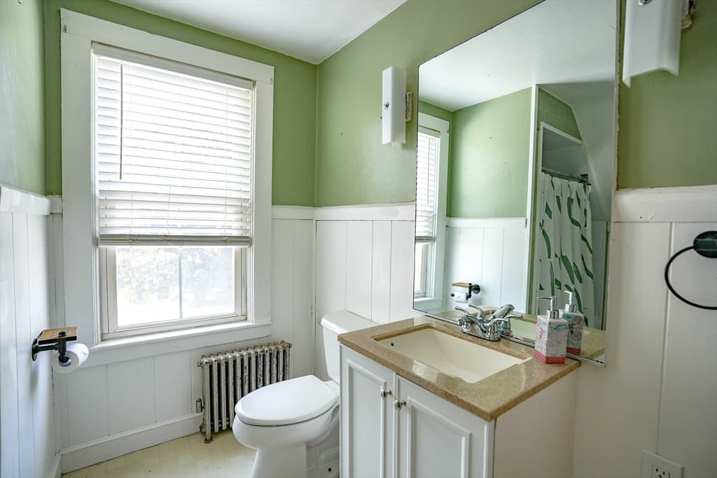 Single Family Residence at 170 Hopedale St, Hopedale MA 01747, Hopedale, photo 26 of 35
