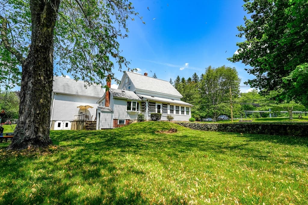 Single Family Residence at 170 Hopedale St, Hopedale MA 01747, Hopedale, photo 32 of 35