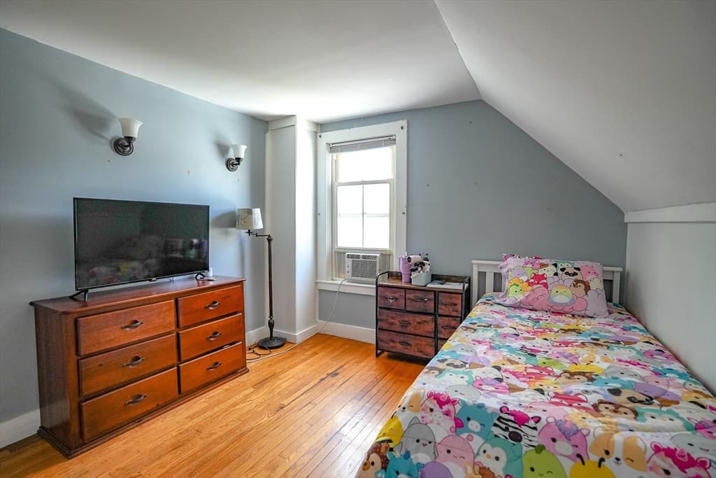 Single Family Residence at 170 Hopedale St, Hopedale MA 01747, Hopedale, photo 28 of 35