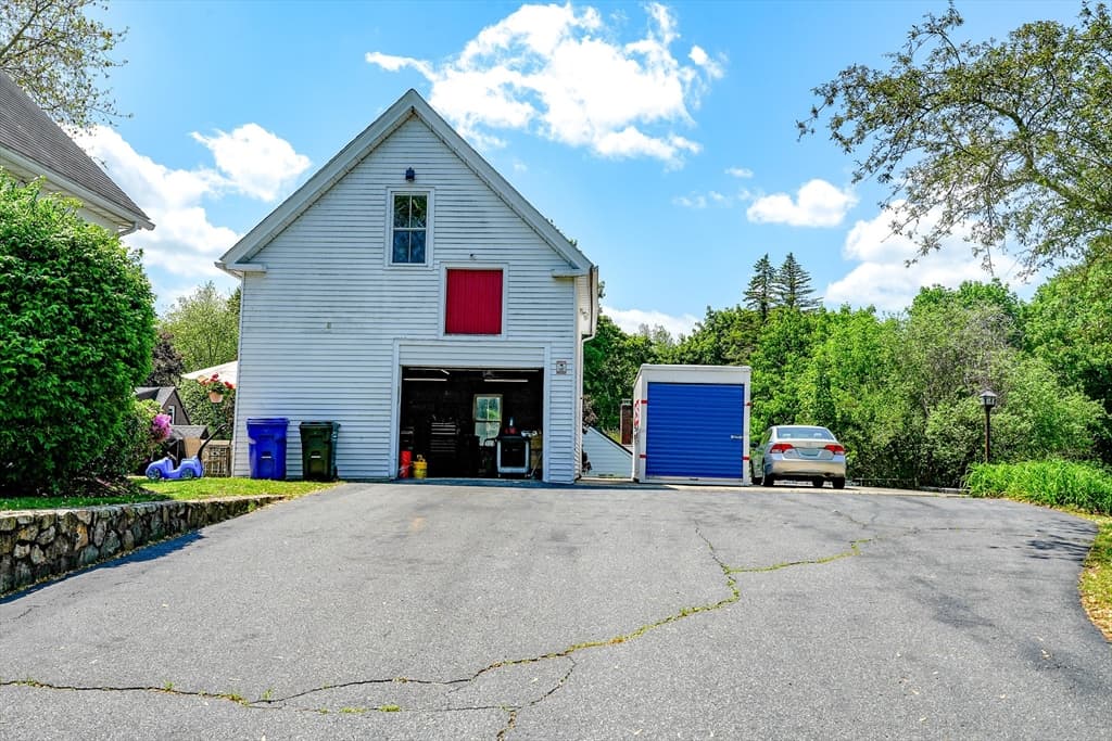 Single Family Residence at 170 Hopedale St, Hopedale MA 01747, Hopedale, photo 33 of 35
