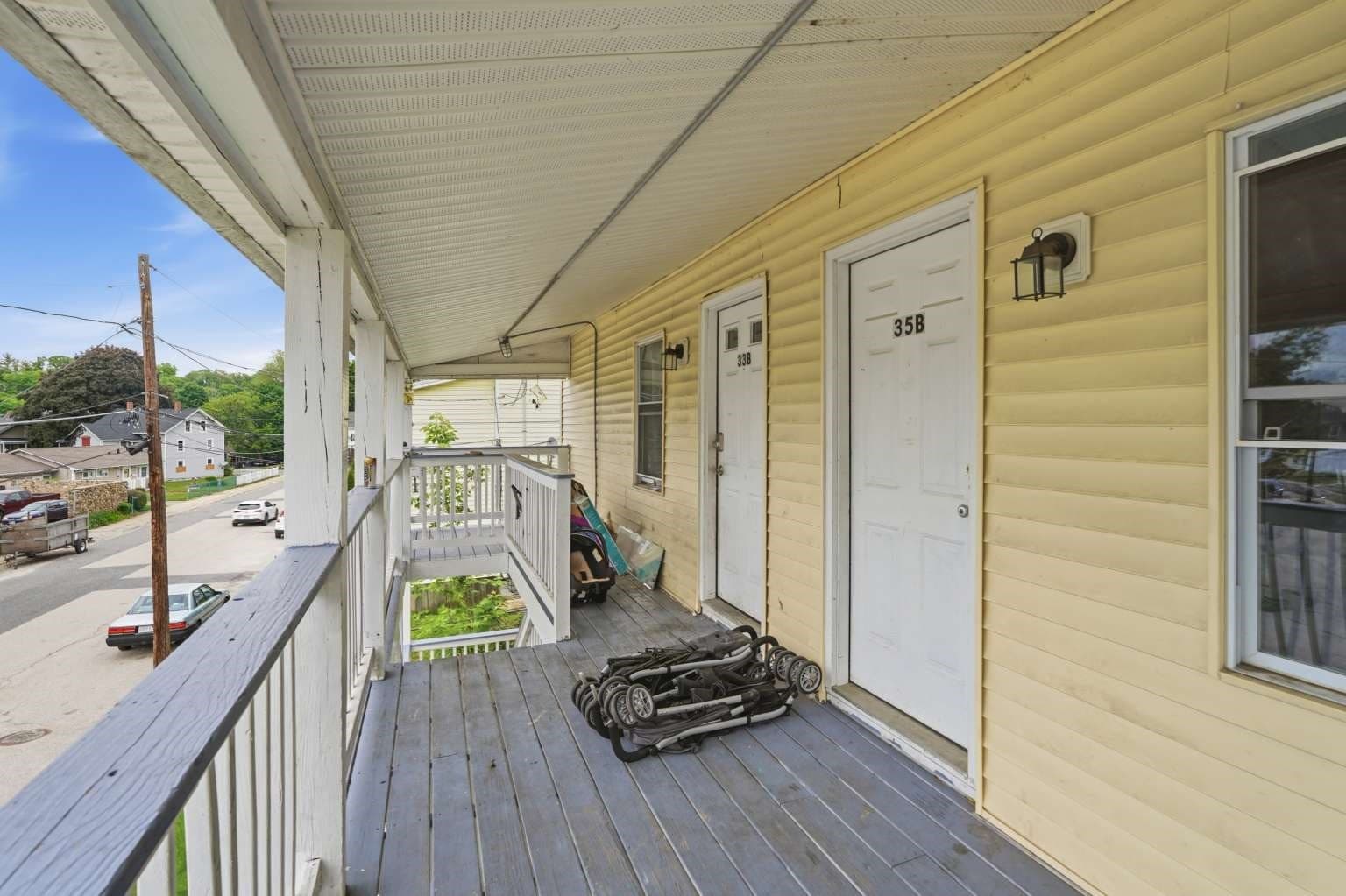4 Family at 33 Union St, Southbridge MA 01550, Southbridge, photo 12 of 20
