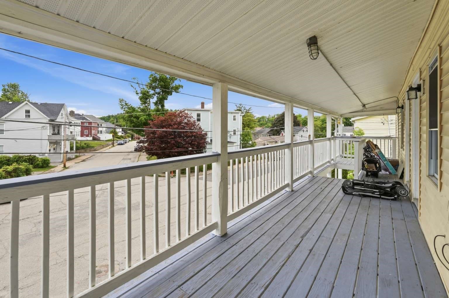 4 Family at 33 Union St, Southbridge MA 01550, Southbridge, photo 11 of 20