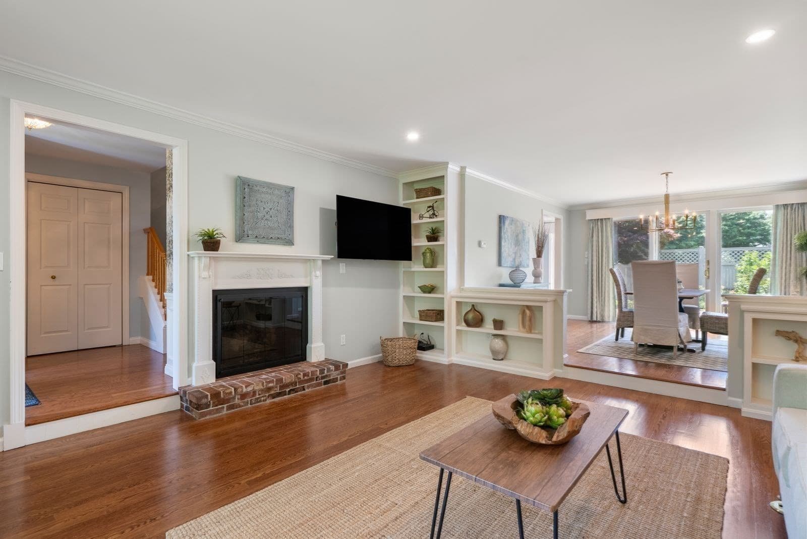 Condominium at 22 Floret Circle # 22, Hingham MA 02043, photo 5 of 30