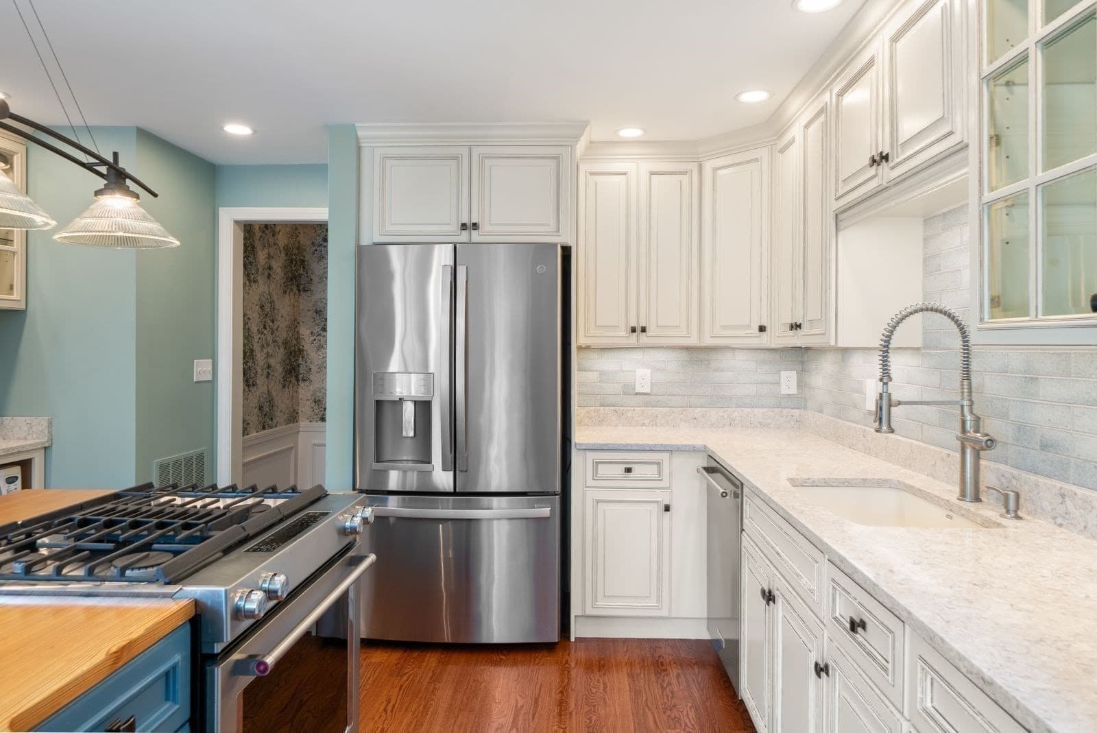 Condominium at 22 Floret Circle # 22, Hingham MA 02043, photo 14 of 30