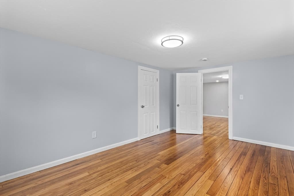 5 Phoenix St, Worcester MA 01604 photo 20