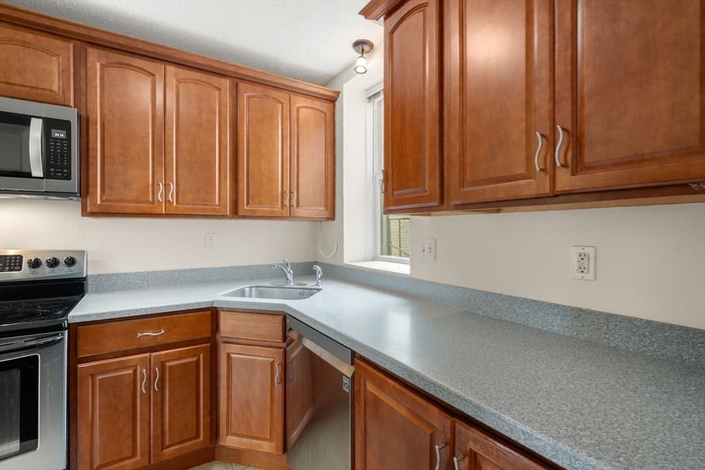 Condominium at 1419 Commonwealth Ave. # 404, Boston MA 02135, photo 4 of 12