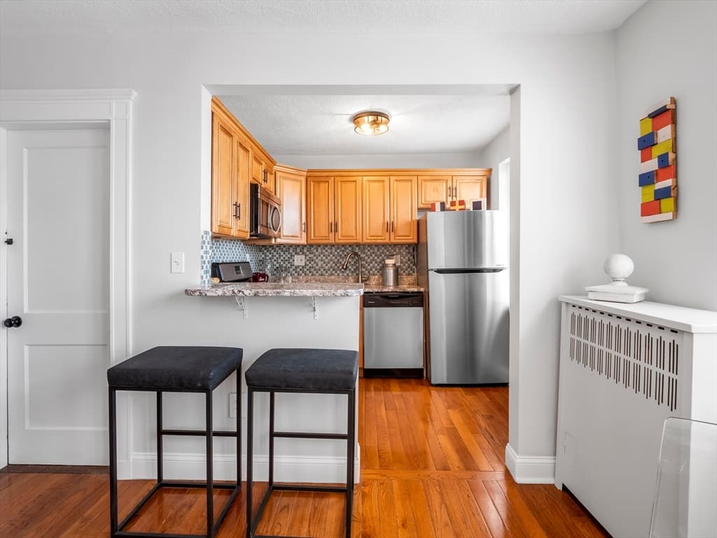 Condominium at 8 Walnut St # 28, Everett MA 02149, Everett, photo 7 of 23