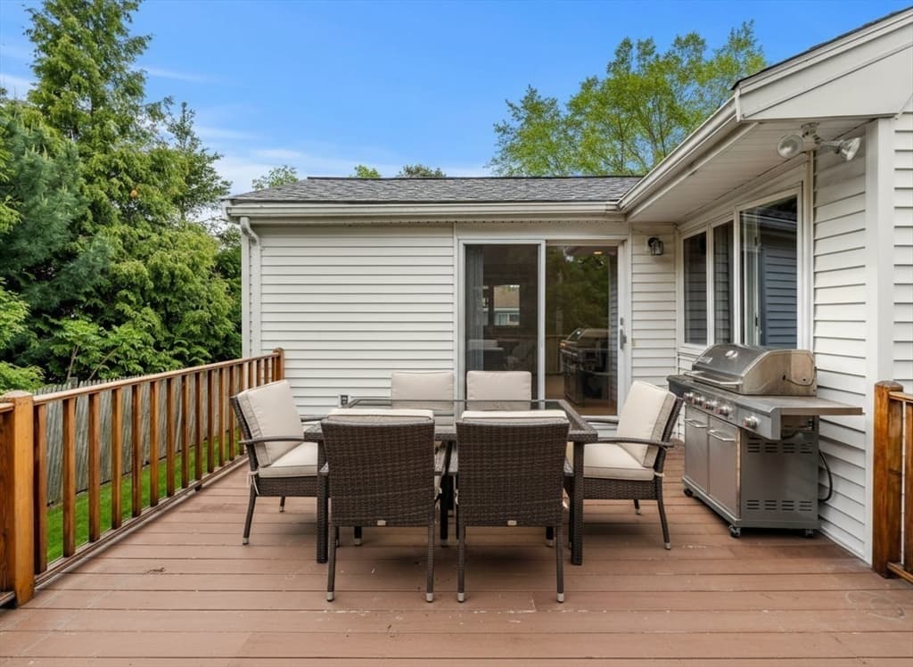 25 Countryside Ln, Marblehead MA 01945 photo 34