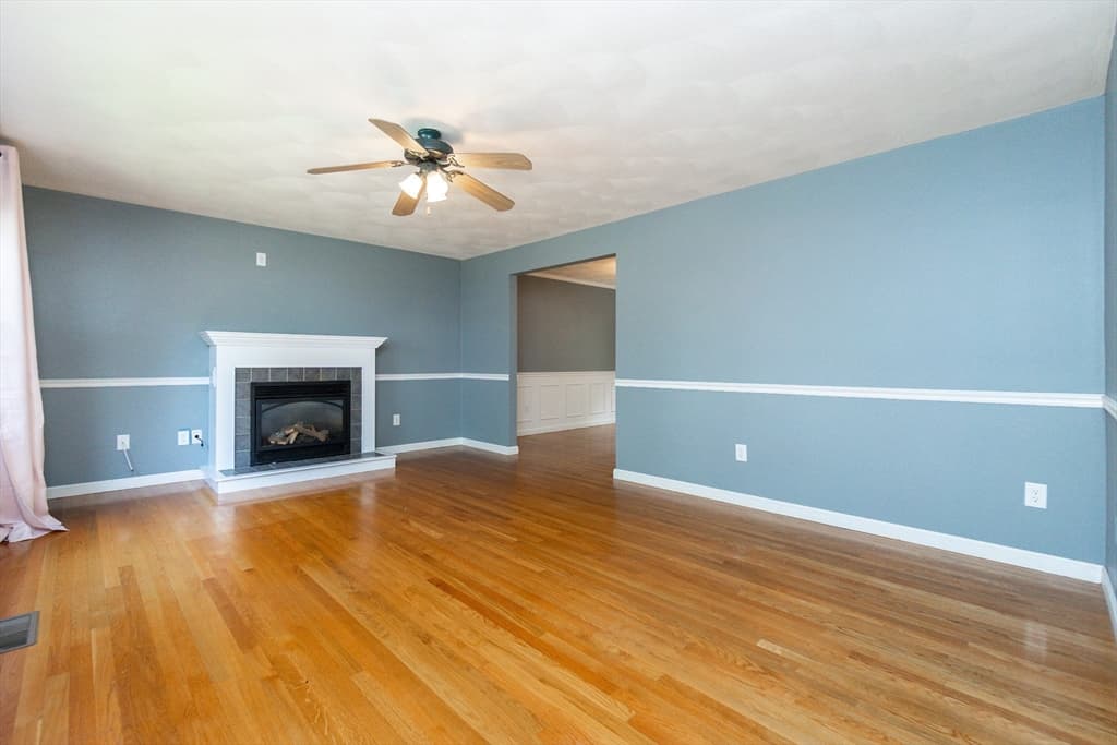 63 Bow St, Saugus MA 01906 photo 9