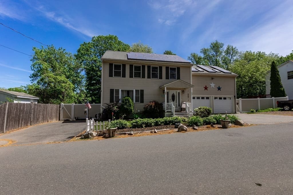 63 Bow St, Saugus MA 01906 photo 37