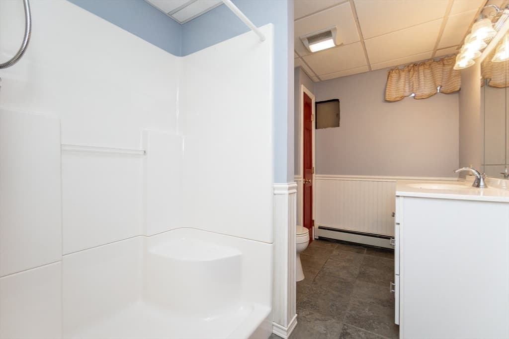 63 Bow St, Saugus MA 01906 photo 29