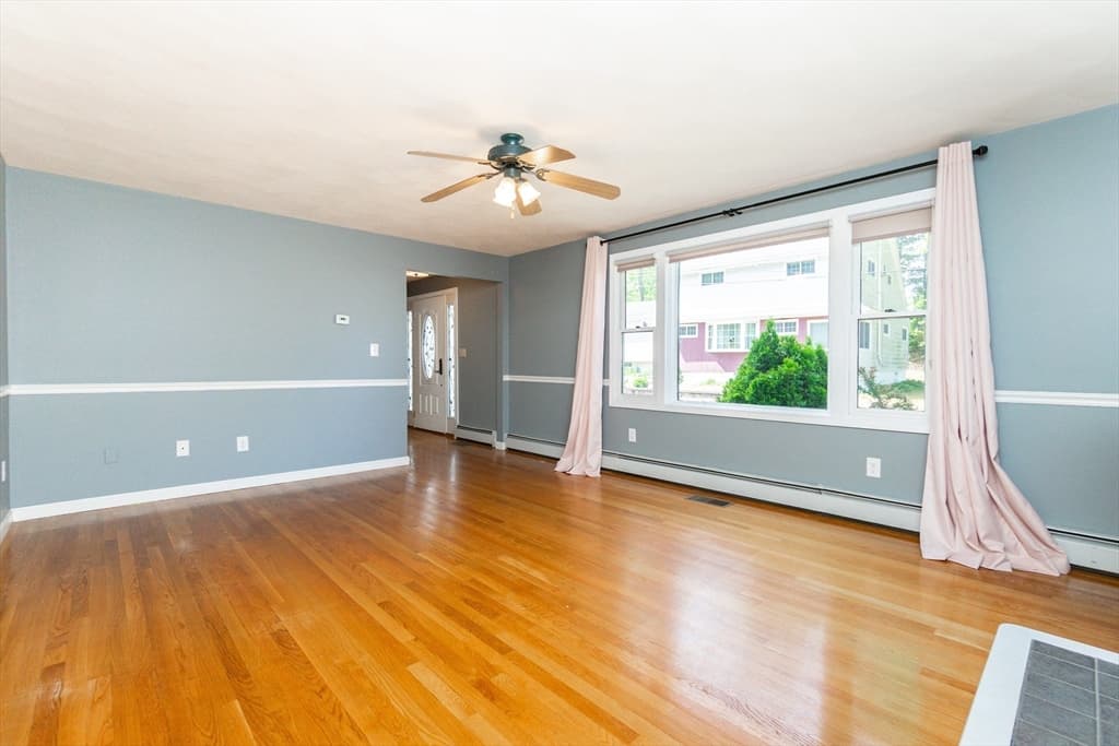 63 Bow St, Saugus MA 01906 photo 8