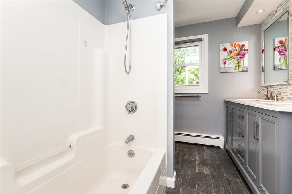 63 Bow St, Saugus MA 01906 photo 21