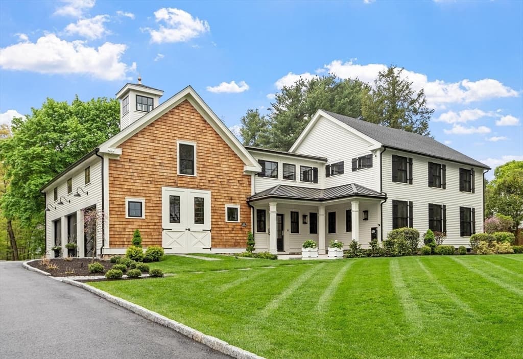 653 Main St, Concord MA 01742