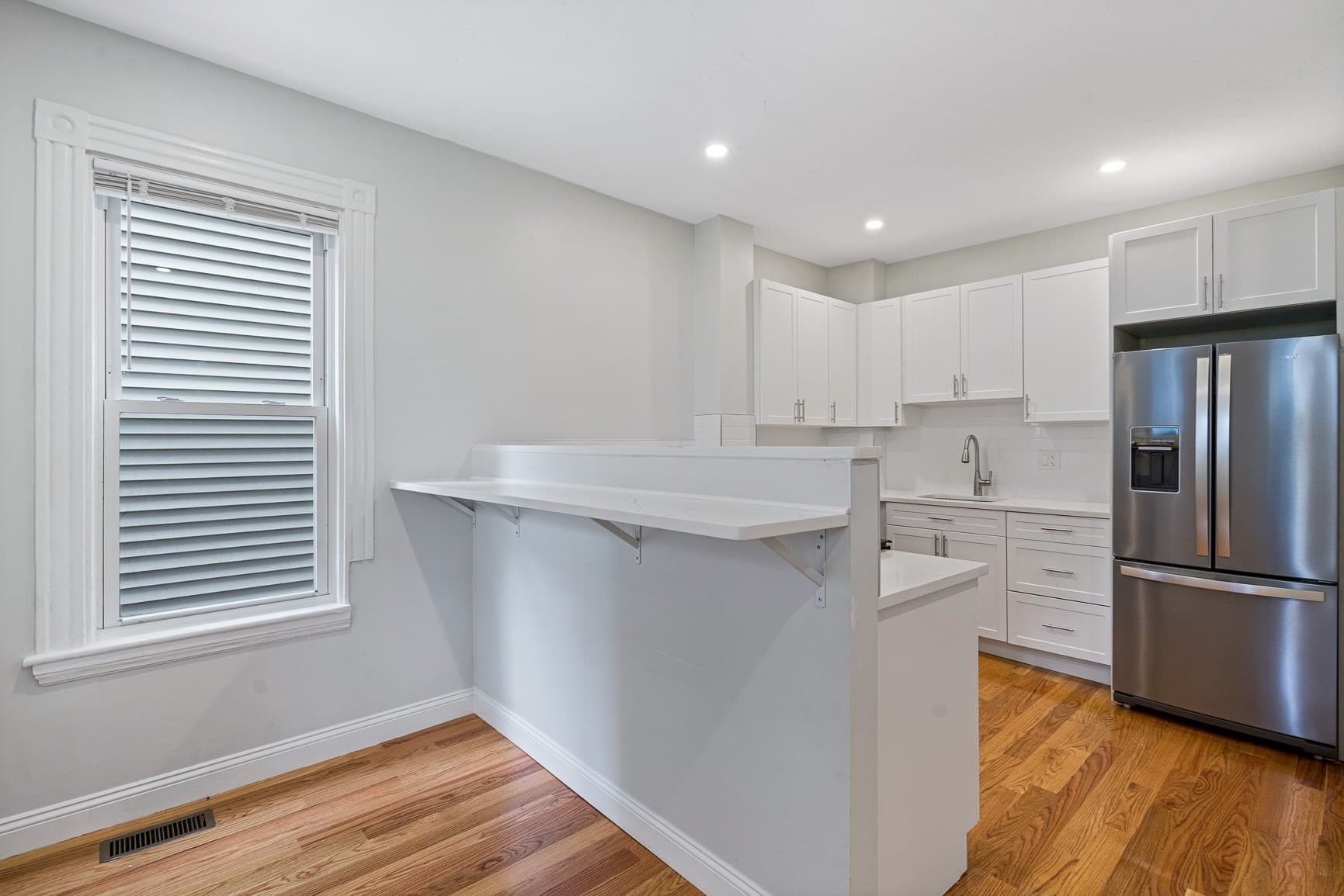 3 Family - 3 Units Up/Down at 35 Newport Street, Boston MA 02125, Boston, photo 6 of 28
