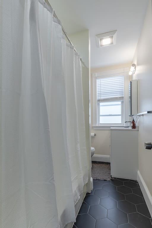 3 Family - 3 Units Up/Down at 35 Newport Street, Boston MA 02125, Boston, photo 26 of 28