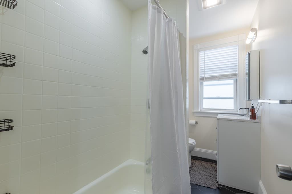 3 Family - 3 Units Up/Down at 35 Newport Street, Boston MA 02125, Boston, photo 25 of 28