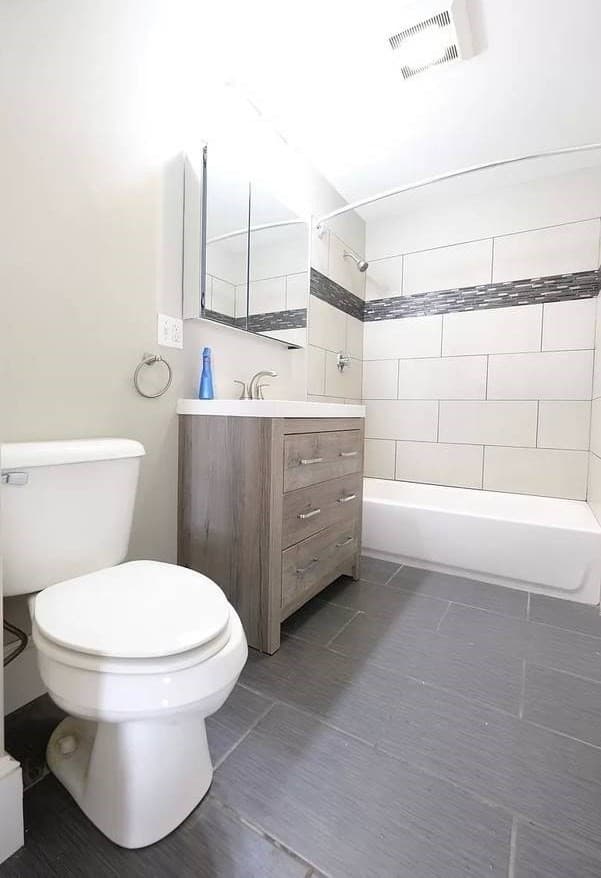 3 Family - 3 Units Up/Down at 79 Saxton Street, Boston MA 02125, photo 14 of 17