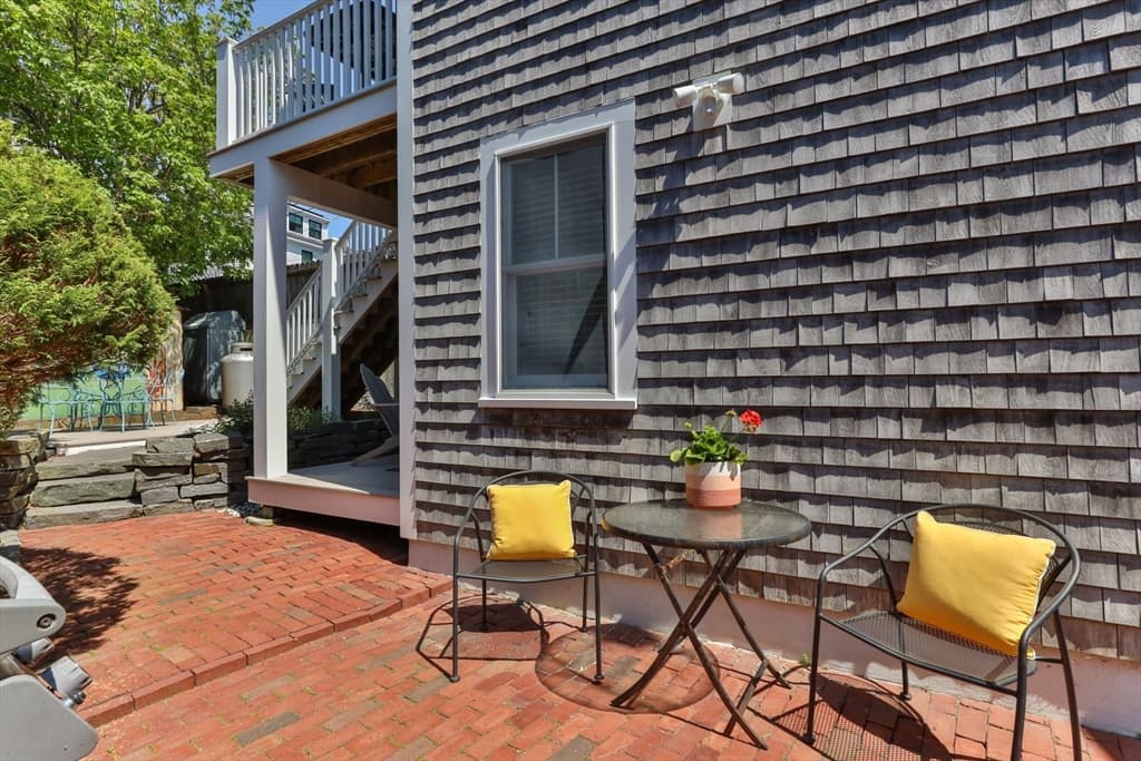 134 Commercial St, Provincetown MA 02657 photo 12