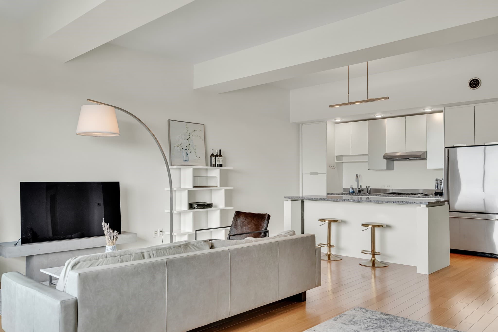 Condominium at 141 Dorchester Ave # 906, Boston MA 02127, Boston, photo 2 of 40