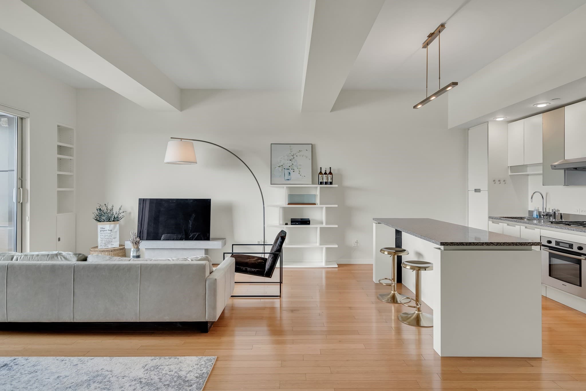 Condominium at 141 Dorchester Ave # 906, Boston MA 02127, Boston, photo 3 of 40