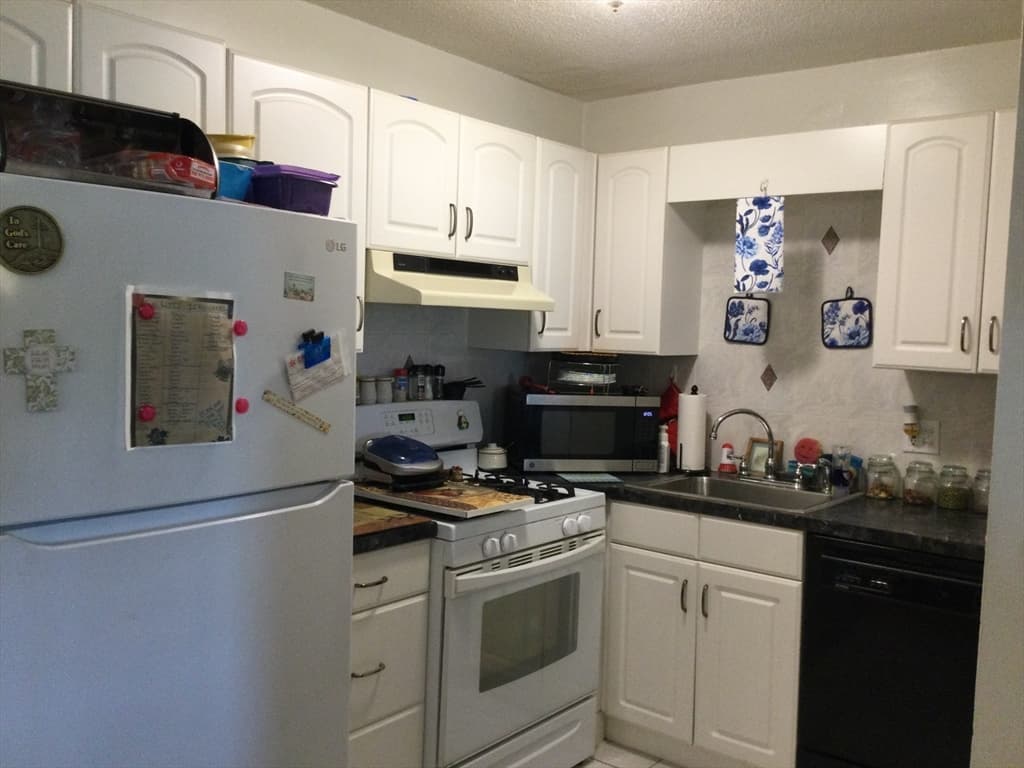Condominium at 685 Oak Street # 4, Brockton MA 02301, photo 13 of 19