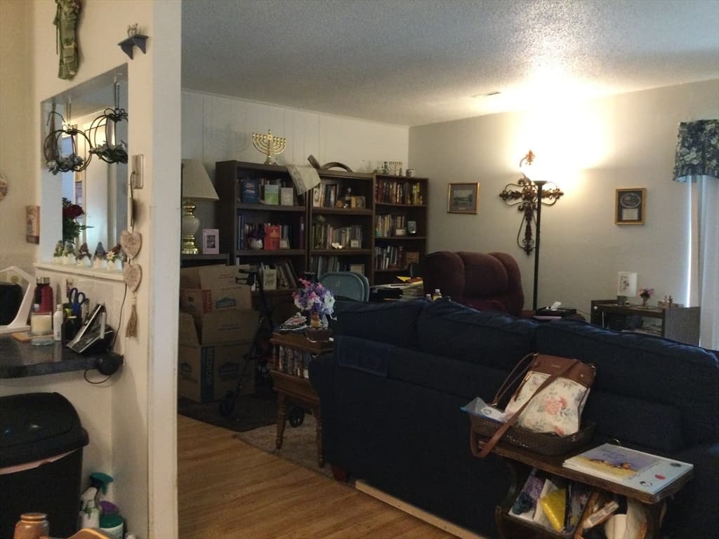 Condominium at 685 Oak Street # 4, Brockton MA 02301, photo 9 of 19