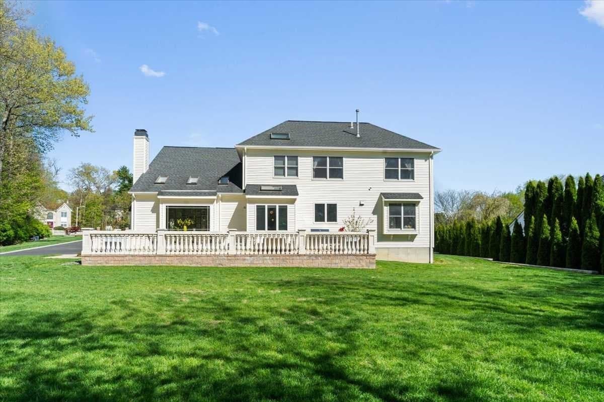 Single Family Residence at 7 Dickinson Circle, Shrewsbury MA 01545, photo 36 of 42