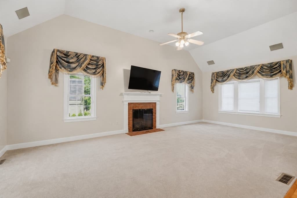 61 Indian Head Road, Framingham MA 01701 photo 13