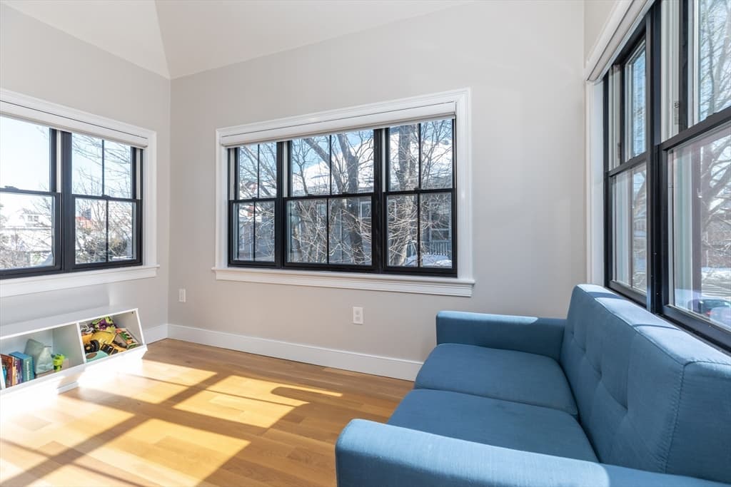 Condominium at 1 Zamora Street # 2, Boston MA 02130, photo 6 of 16