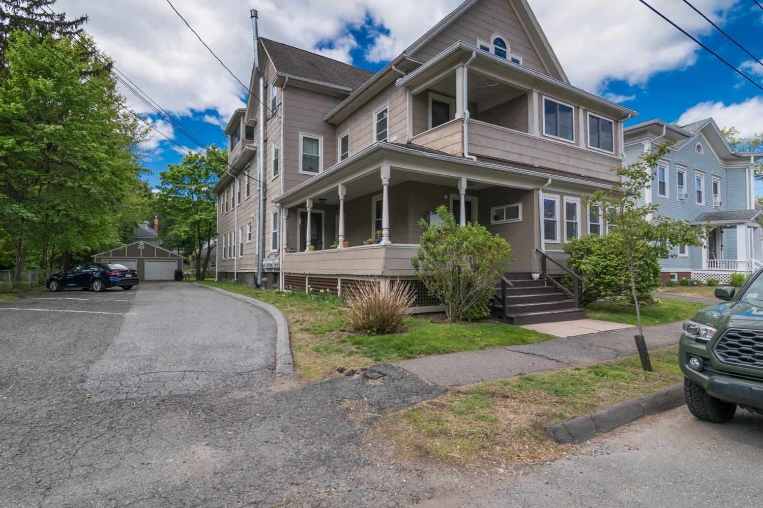 13 Munroe St, Northampton MA 01060