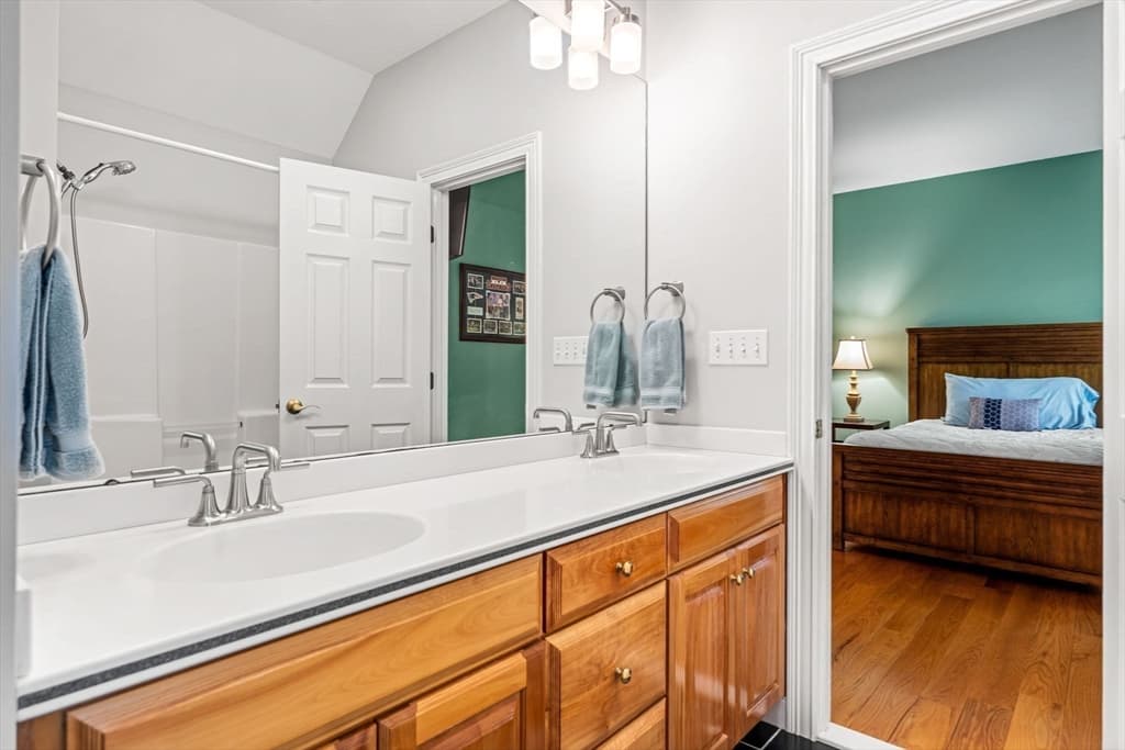 Single Family Residence at 140 Matheson Drive, Marlborough MA 01752, Marlborough, photo 23 of 32