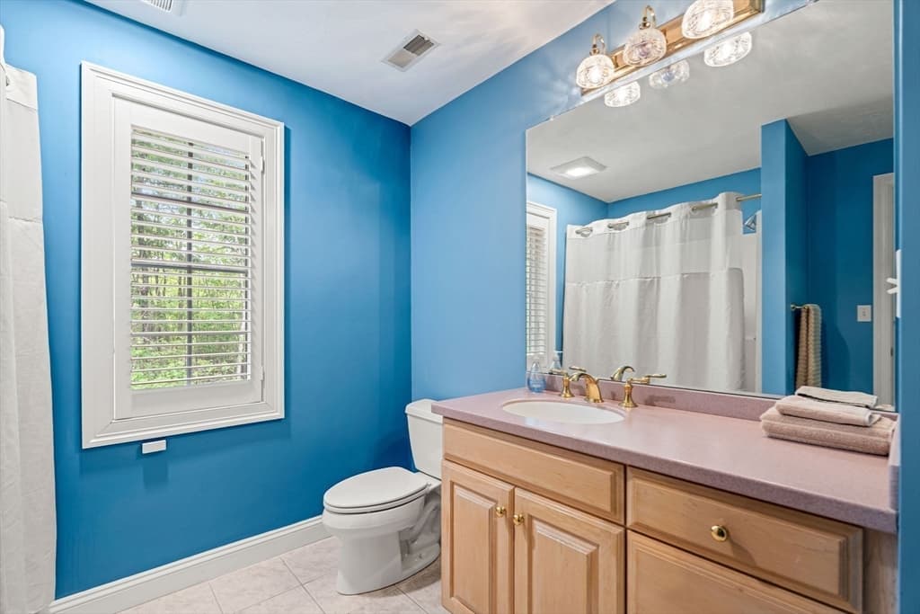 Single Family Residence at 140 Matheson Drive, Marlborough MA 01752, Marlborough, photo 30 of 32