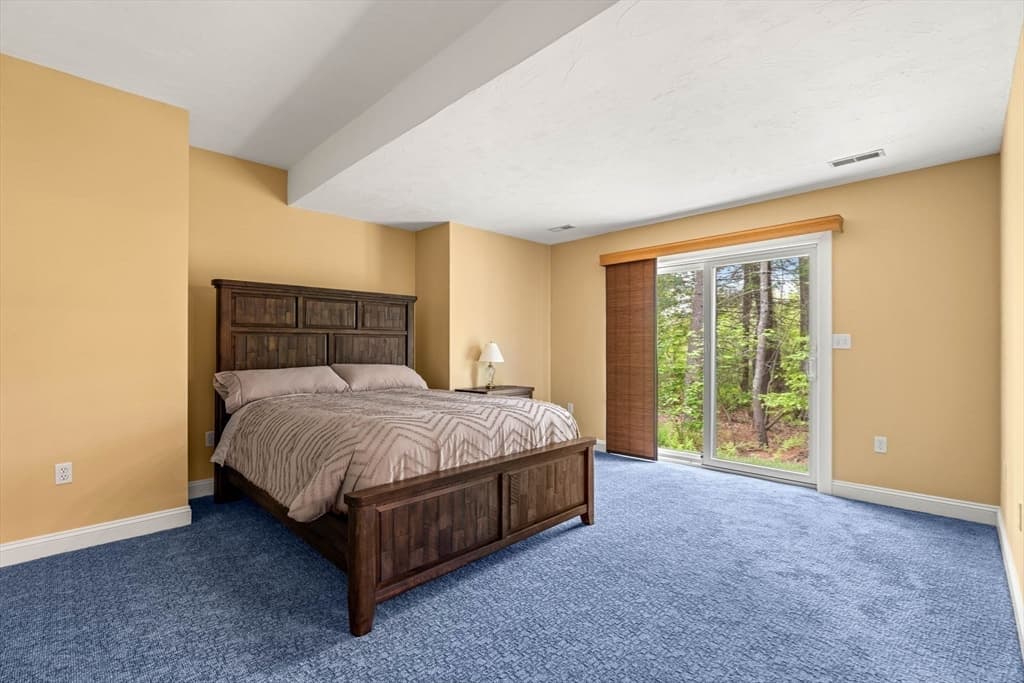 Single Family Residence at 140 Matheson Drive, Marlborough MA 01752, Marlborough, photo 31 of 32