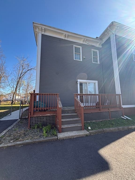 4 Family at 117-119 Portland Street, Haverhill MA 01830, Haverhill, photo 10 of 14