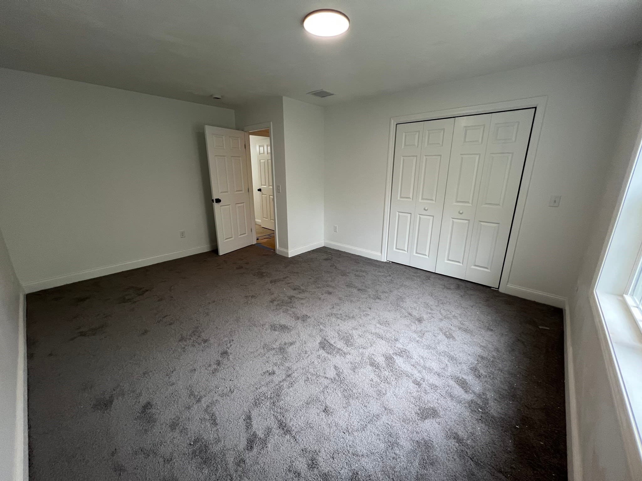 Single Family Residence at 39 Lincoln Street # B, Webster MA 01570, photo 28 of 33