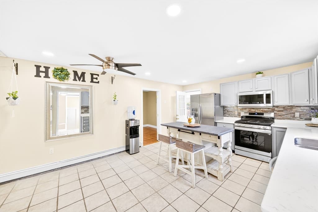 84 Fowler Rd, Lowell MA 01854 photo 7