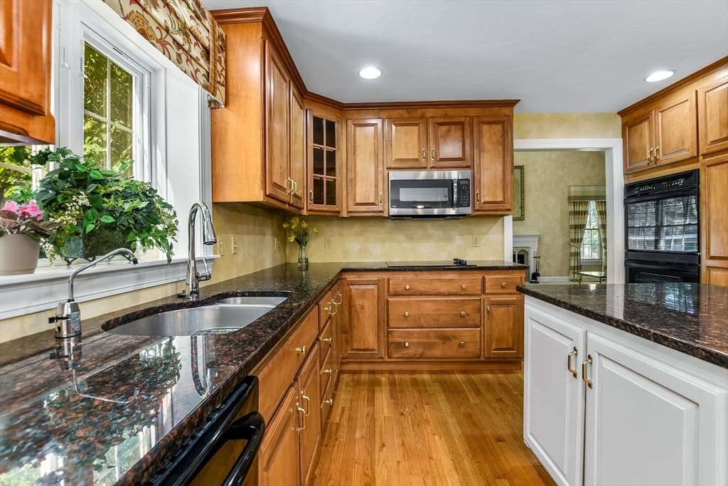 Single Family Residence at 4 Dorset Drive, Walpole MA 02032, Walpole, photo 8 of 42